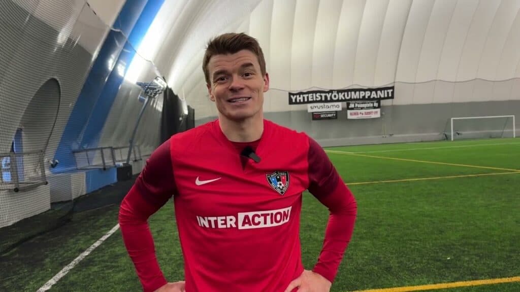 Nollapeli ja kolme maalia derbyssä tuppaa hymyilyttämään