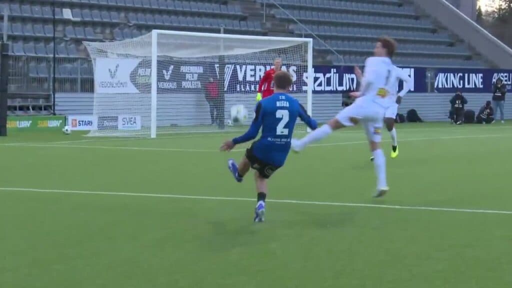 Inter vie täydet pisteet kotona nollapelillä!