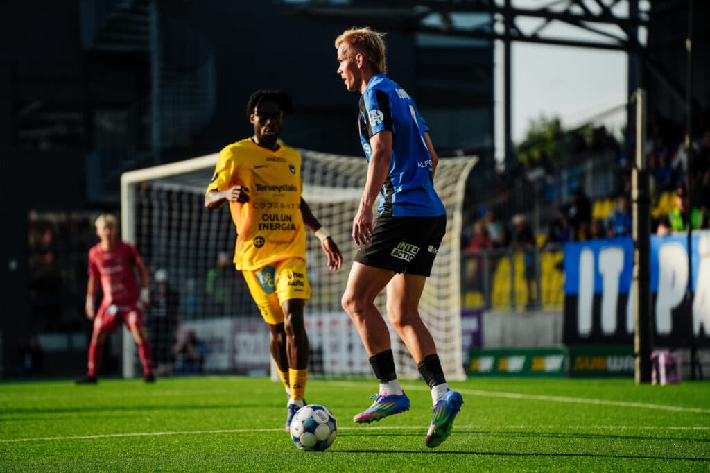 Veikkausliigan kärkikamppailussa Turku ja Oulu kohtaavat!
